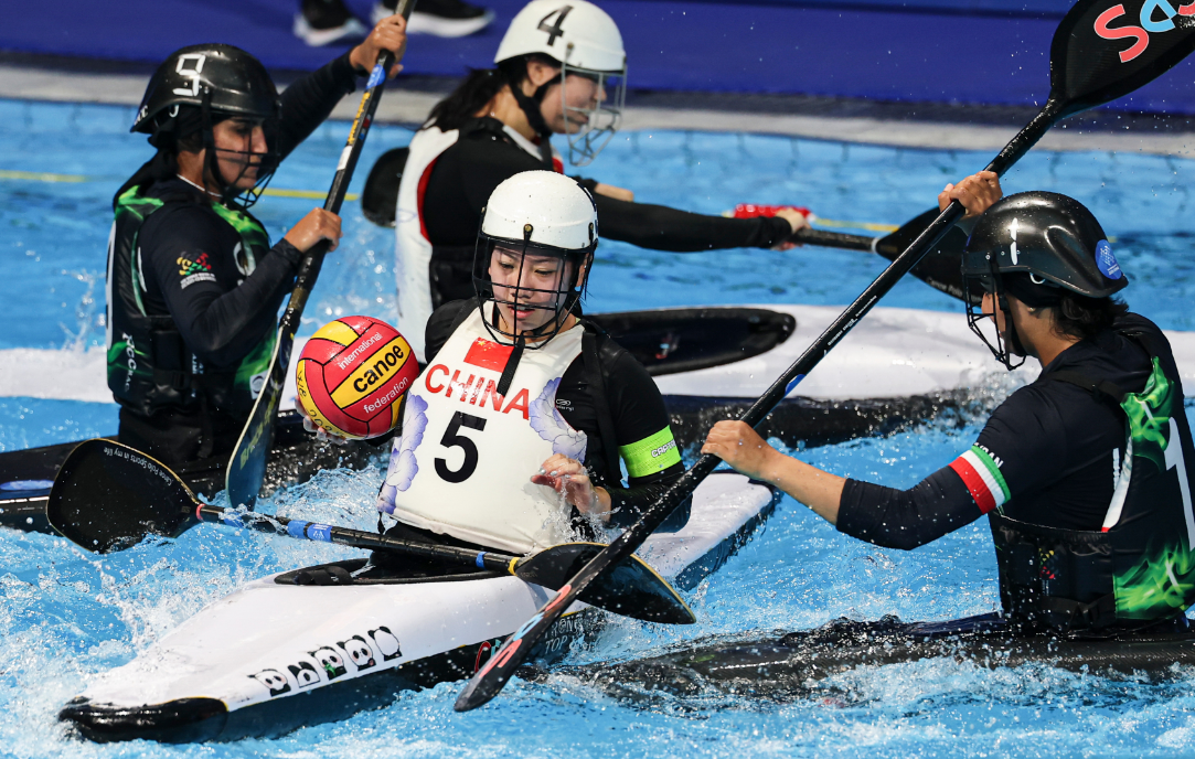 0814-皮艇球.png 0814-皮艇球.png