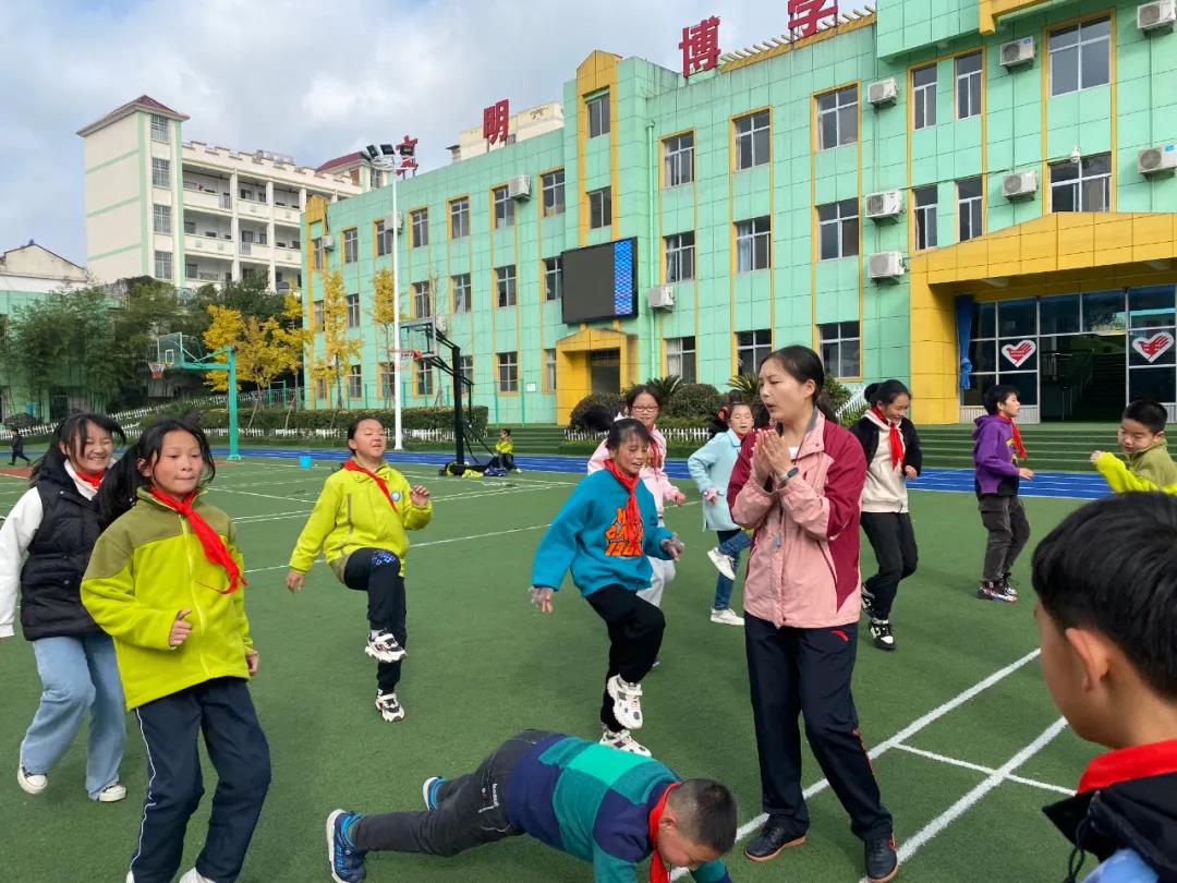 微信图片_20211119102318.jpg 微信图片_20211119102318.jpg