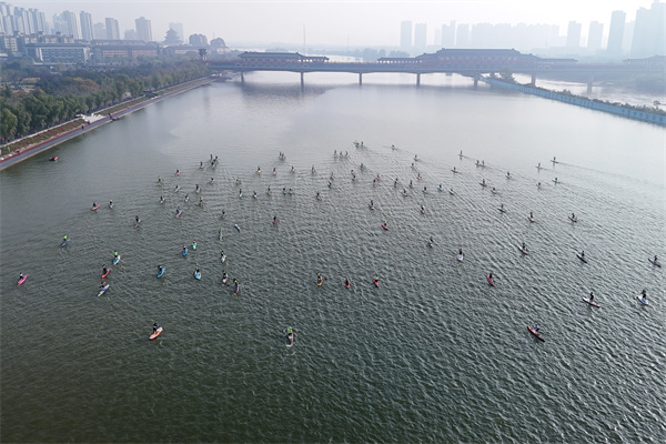 户外4.jpg 户外4.jpg