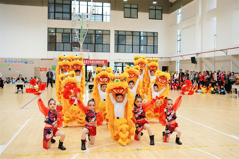 7舞龙.jpg 7舞龙.jpg