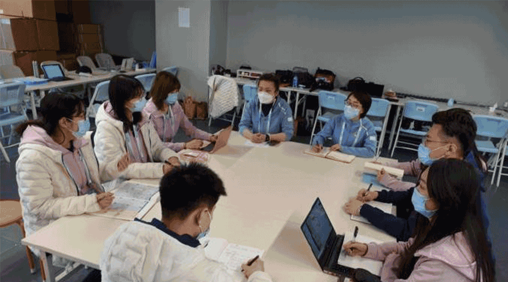 冬奥志愿者gif-语言服务等.gif 冬奥志愿者gif-语言服务等.gif