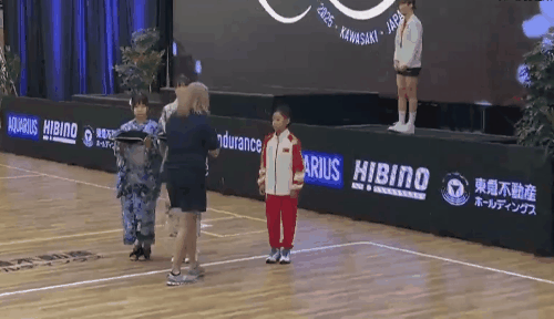 跳绳08.gif