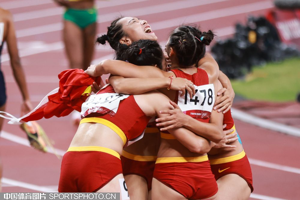 0807-女子接力1.jpg 0807-女子接力1.jpg