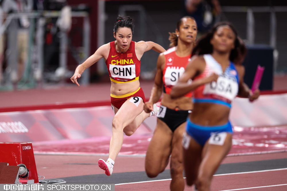 0807-女子接力3.jpg 0807-女子接力3.jpg