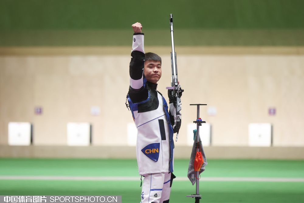 W_14491737_21080217_l.jpg W_14491737_21080217_l.jpg