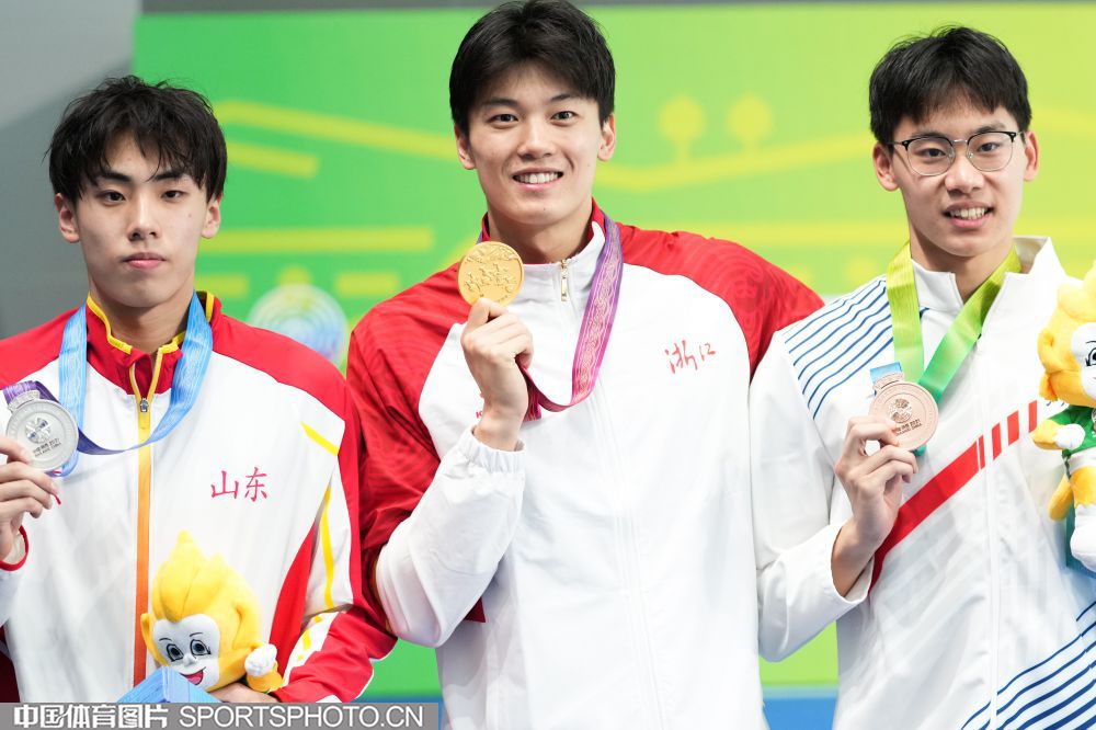 W_49092759_21091922_nmz.jpg W_49092759_21091922_nmz.jpg