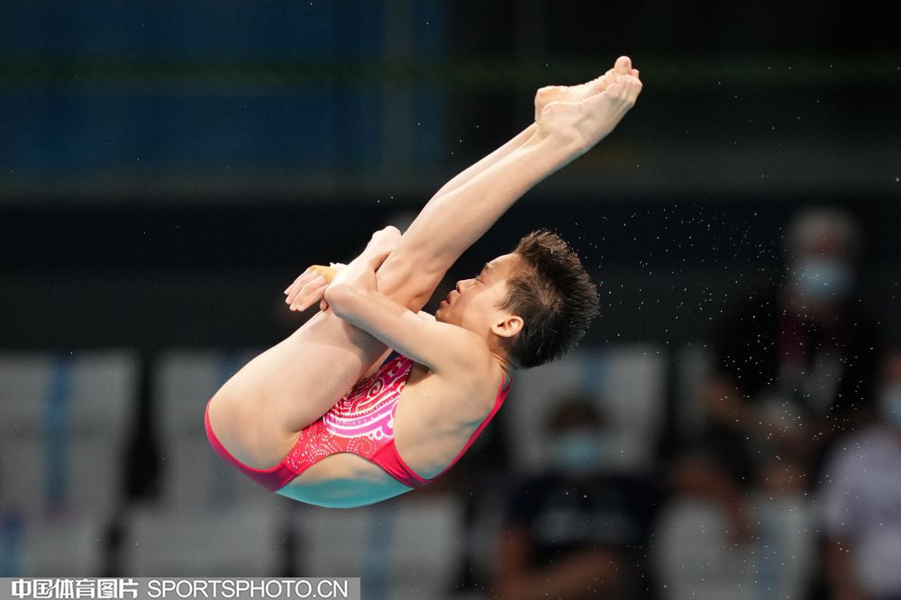 1014-冠军1.jpg 1014-冠军1.jpg