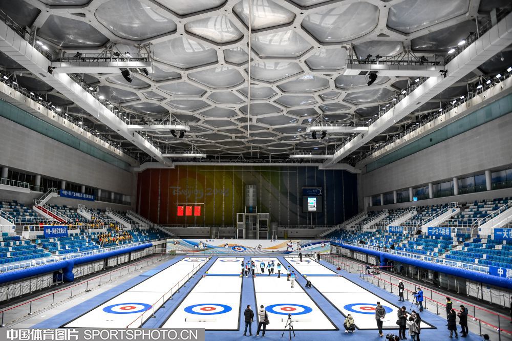 W_18080954_20122116_alj.jpg W_18080954_20122116_alj.jpg