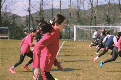 zgtyb1109004_001_01_b.jpg zgtyb1109004_001_01_b.jpg