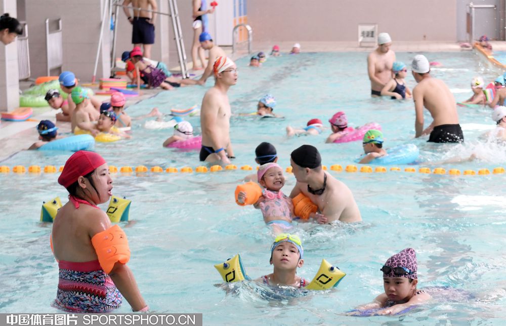 0614-游泳.jpg